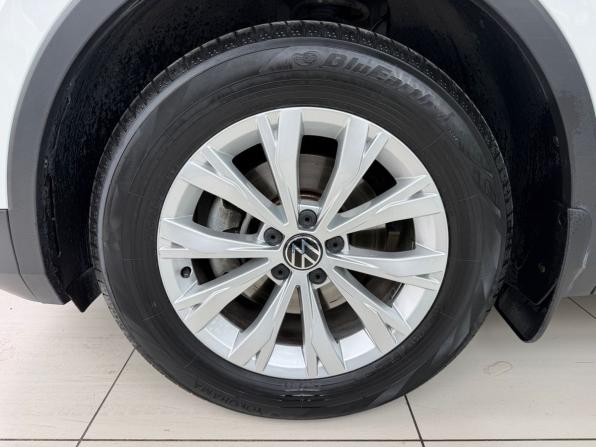 Volkswagen Tiguan II Рестайлинг с пробегом 2020 года, цена 2 950 000 рублей, 36642 км, внедорожник, Автокод Объявления