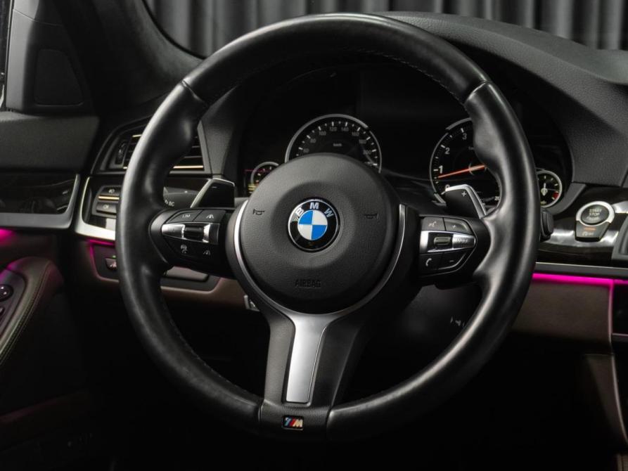 BMW 5 серии VI (F10/F11/F07) Рестайлинг Тюмень  - изображение 34