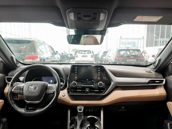Toyota Highlander IV (XU70) с пробегом 2021 года, цена 4 599 000 рублей, 86000 км, внедорожник, Автокод Объявления