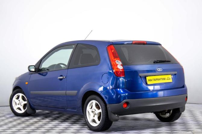 Ford Fiesta Mk5 с пробегом 2008 года, цена 429 000 рублей, 178000 км, хэтчбек, Автокод Объявления