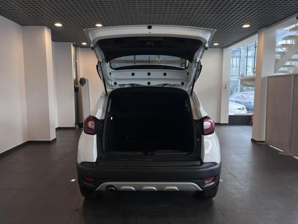 Renault Kaptur I Рестайлинг с пробегом 2021 года, цена 1 399 000 рублей, 86722 км, внедорожник, Автокод Объявления