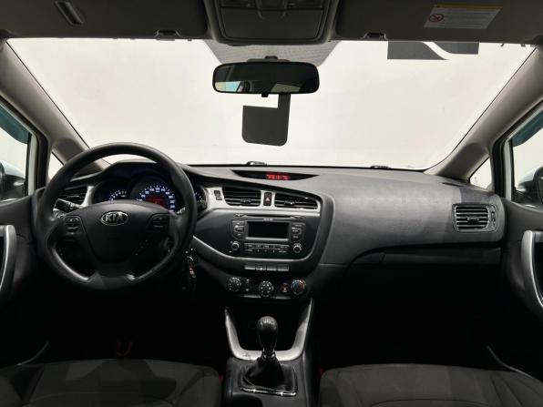 Kia Ceed II с пробегом 2012 года, цена 659 000 рублей, 259558 км, хэтчбек, Автокод Объявления