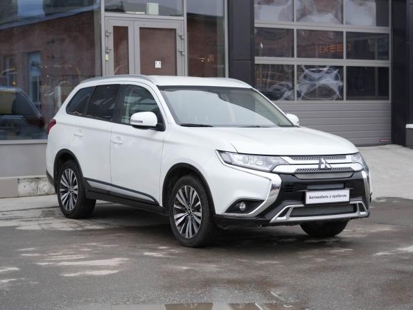 Mitsubishi Outlander III Рестайлинг 3 с пробегом 2021 года, цена 2 770 000 рублей, 97153 км, внедорожник, Автокод Объявления