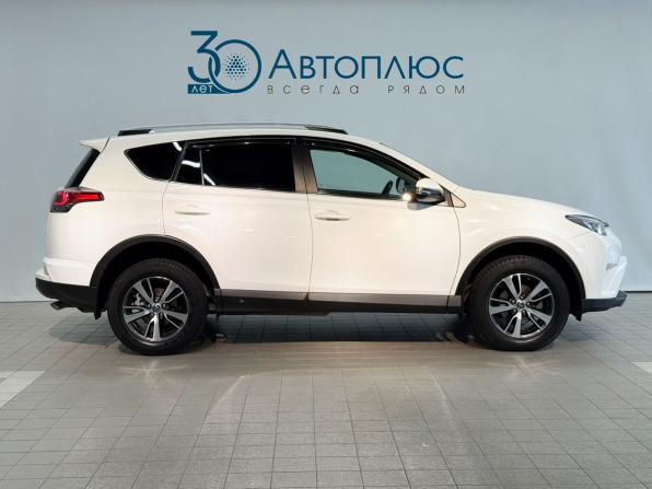 Toyota RAV4 IV (XA40) Рестайлинг с пробегом 2018 года, цена 2 490 000 рублей, 101792 км, внедорожник, Автокод Объявления