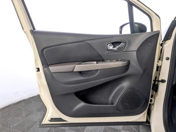 Renault Kaptur I с пробегом 2018 года, цена 1 550 000 рублей, 106032 км, внедорожник, Автокод Объявления