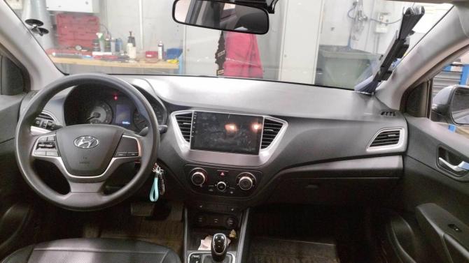 Hyundai Solaris II Рестайлинг с пробегом 2020 года, цена 1 500 000 рублей, 55405 км, седан, Автокод Объявления