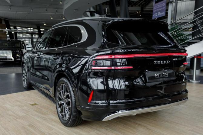 Новый Zeekr 8X 2026 года, цена 12 282 790 рублей, внедорожник, Автокод Объявления