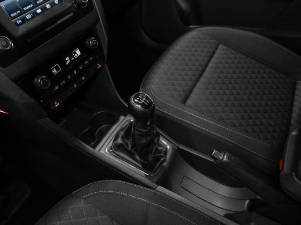 Skoda Rapid I с пробегом 2016 года, цена 945 000 рублей, 187687 км, лифтбек, Автокод Объявления