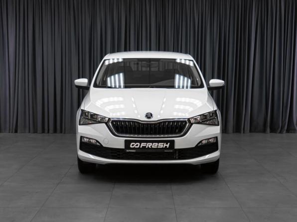 Skoda Rapid II с пробегом 2021 года, цена 1 637 000 рублей, 46577 км, лифтбек, Автокод Объявления