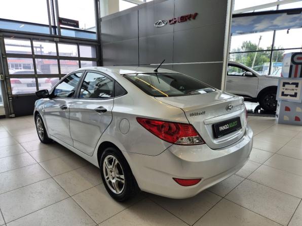 Hyundai Solaris I с пробегом 2013 года, цена 869 000 рублей, 107691 км, седан, Автокод Объявления