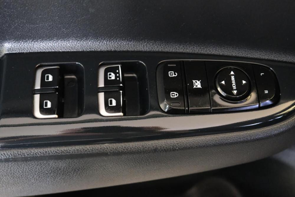 Kia Rio IV Рестайлинг Омск  - изображение 9