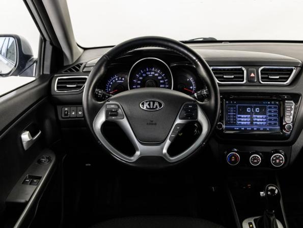 Kia Rio III Рестайлинг с пробегом 2016 года, цена 1 299 000 рублей, 33291 км, седан, Автокод Объявления