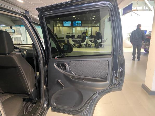 Chevrolet Niva I Рестайлинг с пробегом 2019 года, цена 700 000 рублей, 152825 км, внедорожник, Автокод Объявления