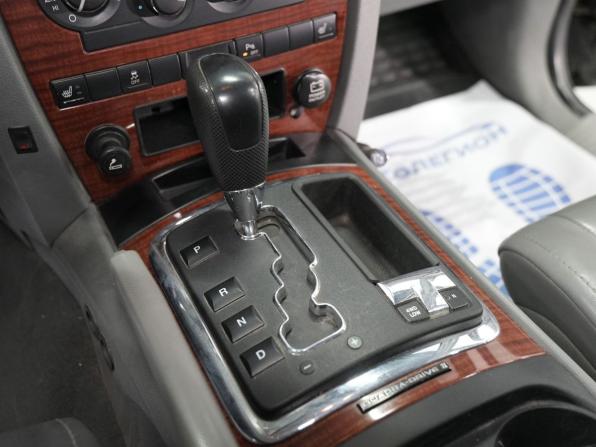 Jeep Grand Cherokee III (WK) с пробегом 2006 года, цена 1 110 000 рублей, 190000 км, внедорожник, Автокод Объявления