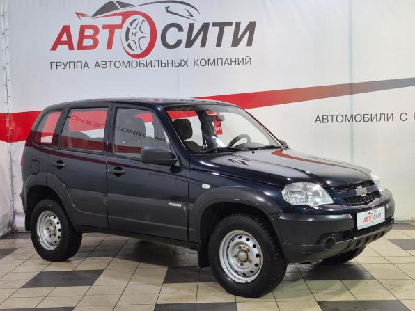 Chevrolet Niva I Рестайлинг с пробегом 2015 года, цена 592 000 рублей, 169000 км, внедорожник, Автокод Объявления