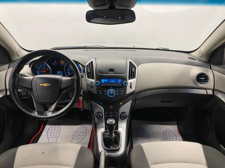 Chevrolet Cruze I Рестайлинг Санкт-Петербург  - изображение 10