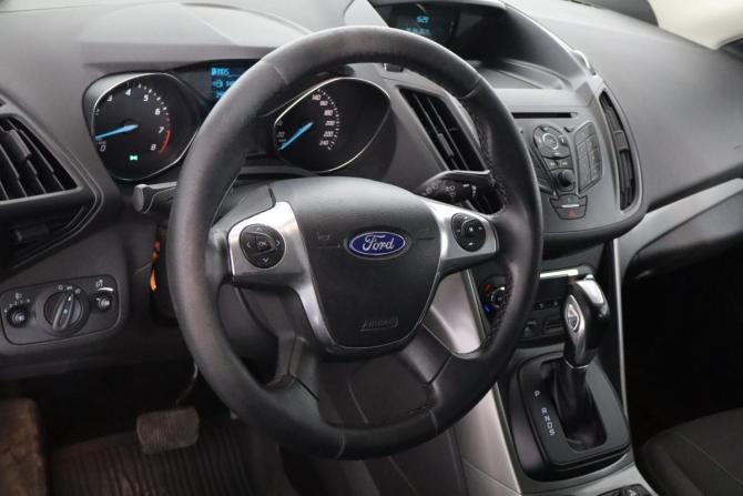 Ford Kuga II с пробегом 2014 года, цена 1 079 000 рублей, 297000 км, внедорожник, Автокод Объявления