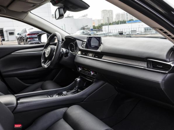 Mazda 6 III (GJ) Рестайлинг 2 с пробегом 2020 года, цена 2 600 000 рублей, 113841 км, седан, Автокод Объявления