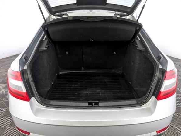Skoda Octavia III (A7) Рестайлинг с пробегом 2019 года, цена 1 800 000 рублей, 114143 км, лифтбек, Автокод Объявления