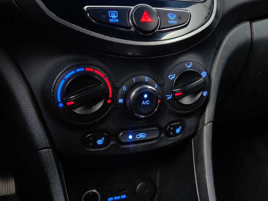 Hyundai Solaris I Москва  - изображение 18