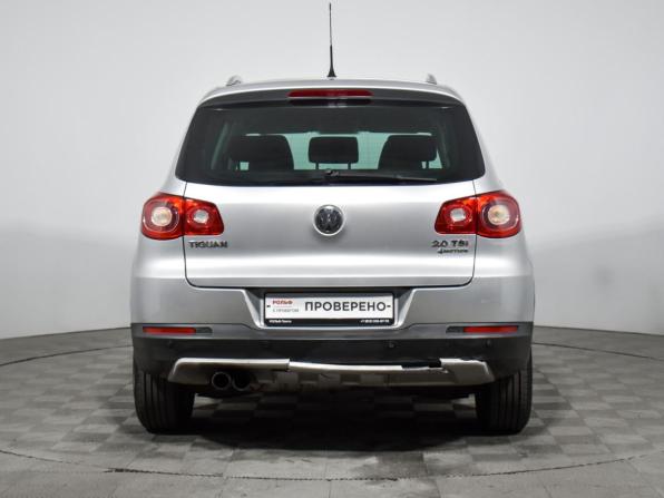 Volkswagen Tiguan I с пробегом 2011 года, цена 1 050 000 рублей, 196480 км, внедорожник, Автокод Объявления