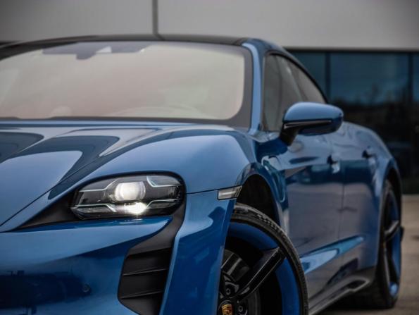 Porsche Taycan I с пробегом 2020 года, цена 9 990 000 рублей, 35600 км, седан, Автокод Объявления