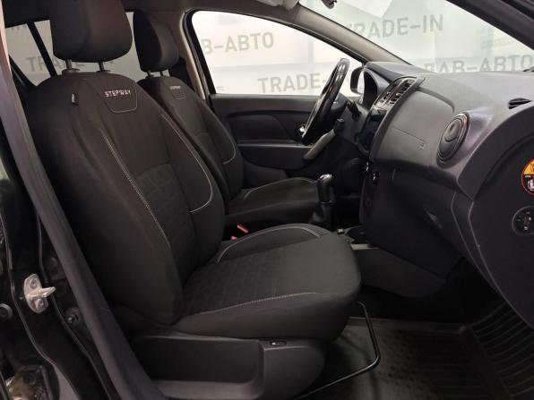 Renault Sandero II Рестайлинг с пробегом 2019 года, цена 1 065 000 рублей, 109000 км, хэтчбек, Автокод Объявления