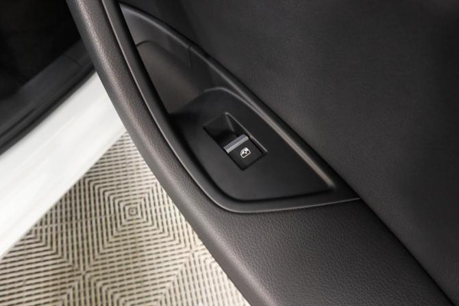 Audi A4 V (B9) с пробегом 2017 года, цена 2 049 000 рублей, 73500 км, универсал, Автокод Объявления