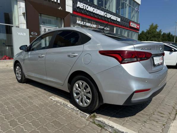 Hyundai Solaris II с пробегом 2017 года, цена 1 131 520 рублей, 143505 км, седан, Автокод Объявления