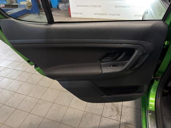 Skoda Fabia II Рестайлинг с пробегом 2010 года, цена 699 000 рублей, 136000 км, хэтчбек, Автокод Объявления
