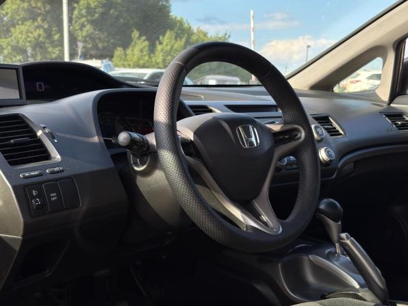 Honda Civic VIII Рестайлинг с пробегом 2009 года, цена 600 000 рублей, 204100 км, седан, Автокод Объявления