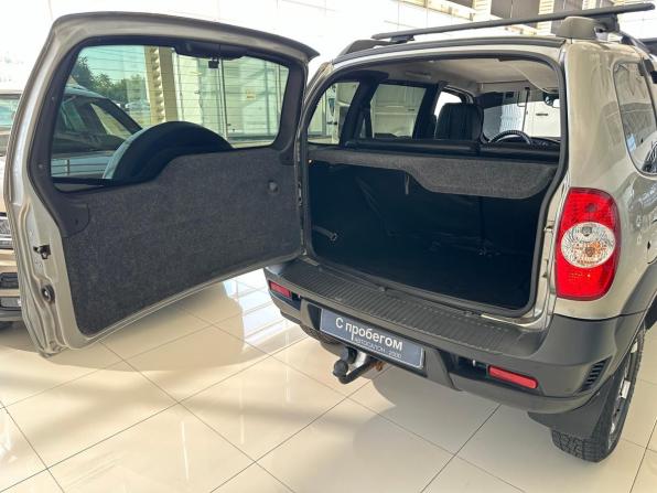 Chevrolet Niva I Рестайлинг с пробегом 2016 года, цена 680 000 рублей, 127044 км, внедорожник, Автокод Объявления