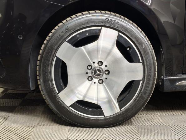 Mercedes-Benz V-Класс III (W447) Рестайлинг 2 с пробегом 2025 года, цена 11 461 000 рублей, 16524 км, минивэн, Автокод Объявления