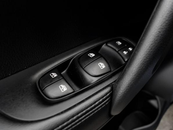 Nissan Qashqai II Рестайлинг с пробегом 2021 года, цена 2 490 000 рублей, 25206 км, внедорожник, Автокод Объявления