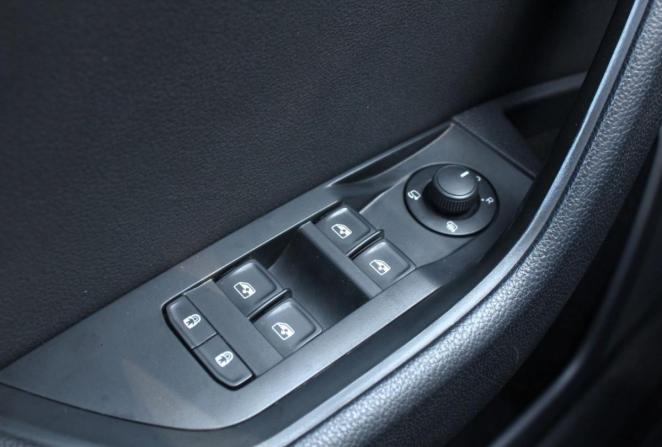 Skoda Superb III Рестайлинг с пробегом 2021 года, цена 2 380 000 рублей, 90528 км, лифтбек, Автокод Объявления