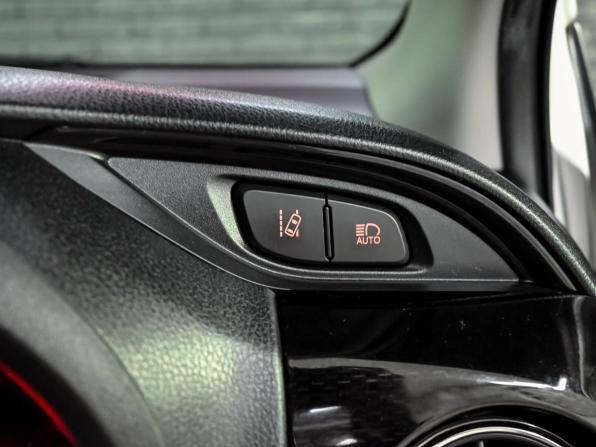 Toyota Vitz III (XP130) Рестайлинг с пробегом 2019 года, цена 1 150 000 рублей, 81922 км, хэтчбек, Автокод Объявления