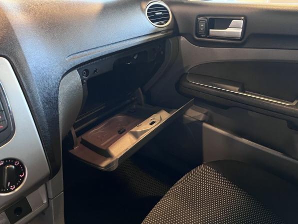 Ford Focus II Рестайлинг с пробегом 2011 года, цена 517 000 рублей, 203800 км, хэтчбек, Автокод Объявления