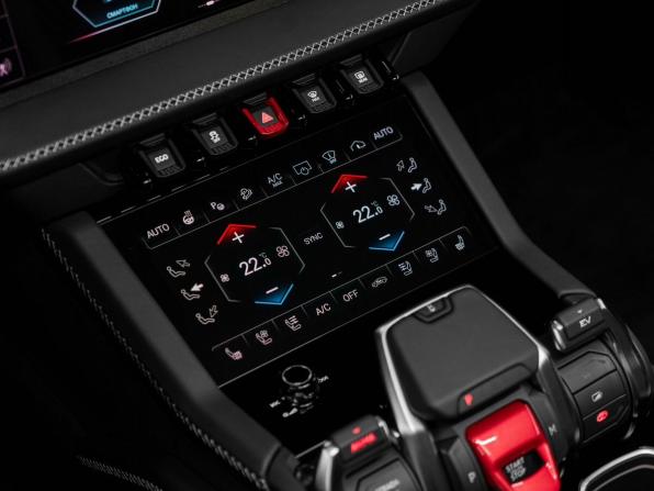 Lamborghini Urus I Рестайлинг с пробегом 2026 года, цена 46 000 000 рублей, 63 км, внедорожник, Автокод Объявления