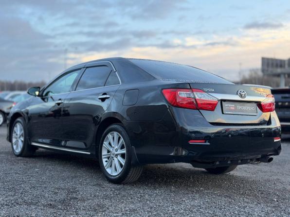 Toyota Camry VII (XV50) с пробегом 2012 года, цена 1 285 000 рублей, 290902 км, седан, Автокод Объявления
