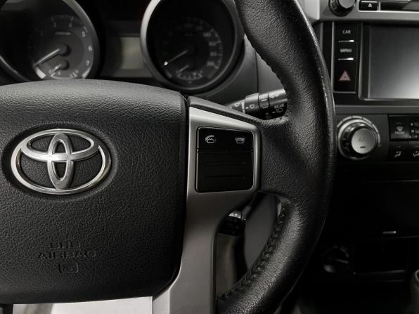 Toyota Land Cruiser Prado 150 Series Рестайлинг 1 с пробегом 2015 года, цена 3 295 000 рублей, 273103 км, внедорожник, Автокод Объявления