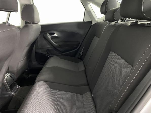 Volkswagen Polo V Рестайлинг с пробегом 2018 года, цена 1 340 000 рублей, 91555 км, седан, Автокод Объявления