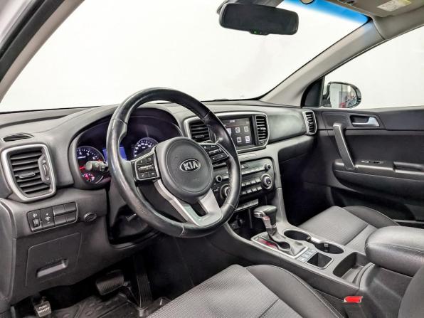 Kia Sportage IV Рестайлинг с пробегом 2020 года, цена 2 300 000 рублей, 100752 км, внедорожник, Автокод Объявления
