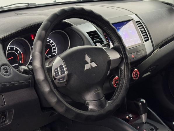 Mitsubishi Outlander II Рестайлинг с пробегом 2012 года, цена 1 399 000 рублей, 188100 км, внедорожник, Автокод Объявления