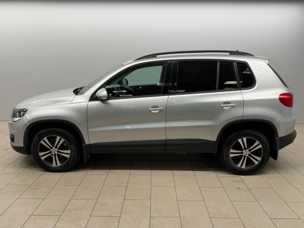 Volkswagen Tiguan I Рестайлинг с пробегом 2012 года, цена 825 000 рублей, 229963 км, внедорожник, Автокод Объявления