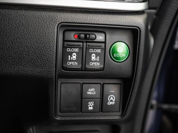 Honda Odyssey V с пробегом 2014 года, цена 1 750 000 рублей, 116553 км, минивэн, Автокод Объявления