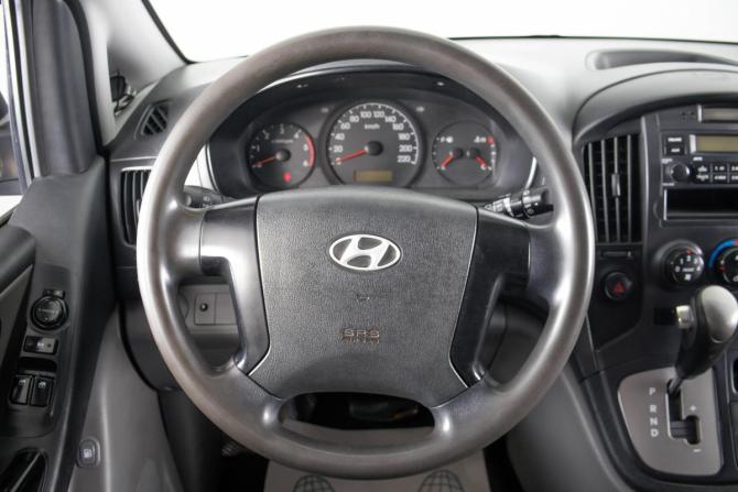 Hyundai Grand Starex I с пробегом 2012 года, цена 1 249 000 рублей, 328700 км, минивэн, Автокод Объявления