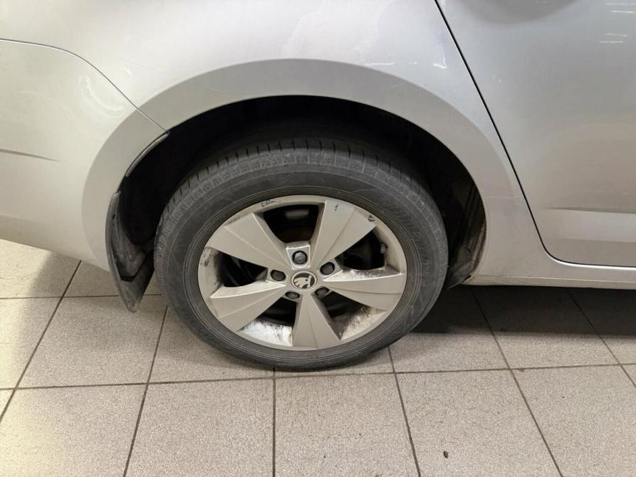 Skoda Octavia III (A7) Рестайлинг Москва  - изображение 11