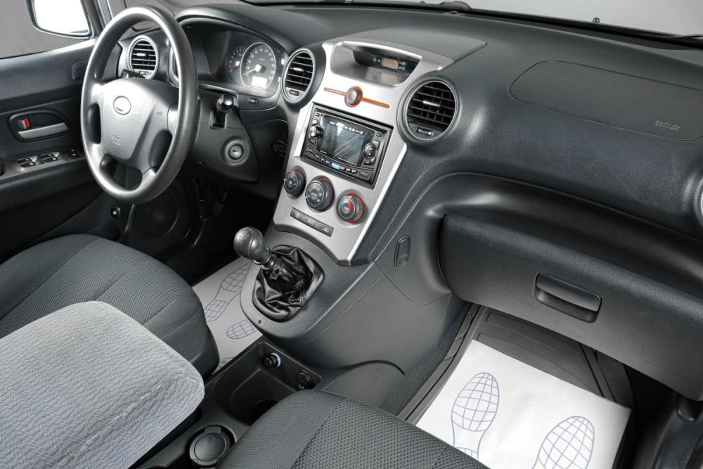 Kia Carens II (UN) Тюмень  - изображение 11