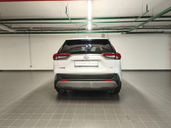 Toyota RAV4 V (XA50) с пробегом 2021 года, цена 2 520 000 рублей, 180001 км, внедорожник, Автокод Объявления