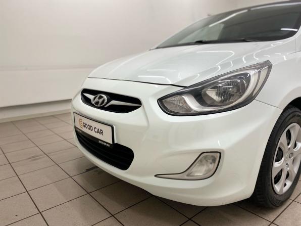 Hyundai Solaris I с пробегом 2014 года, цена 920 000 рублей, 151603 км, хэтчбек, Автокод Объявления